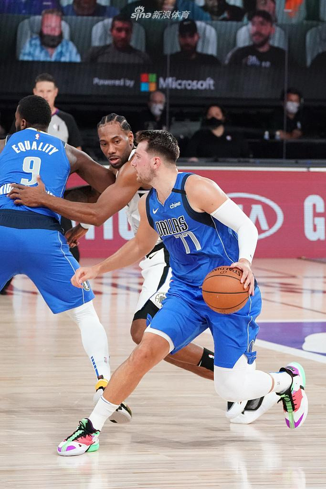 正好契合斯 正好契合斯